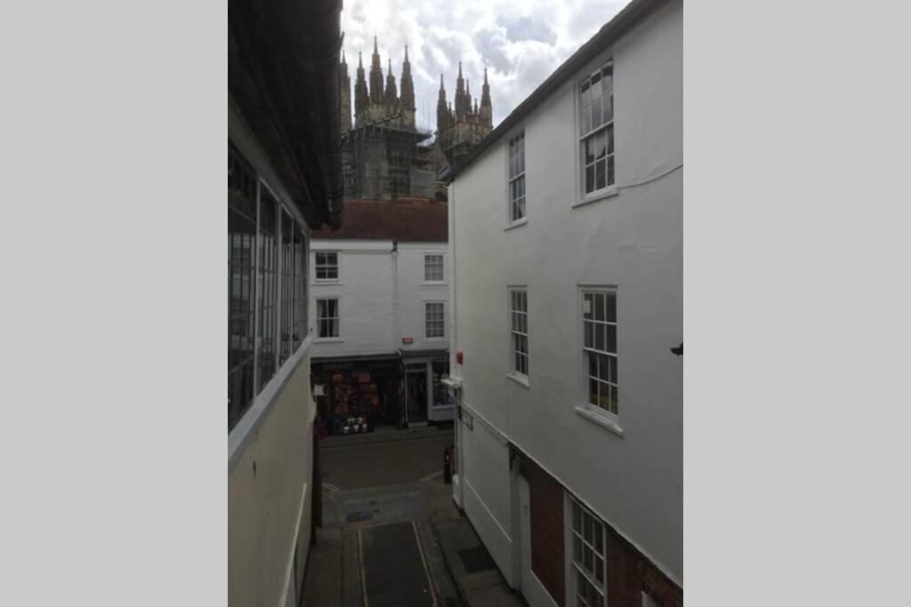 Cathedral View Cottage, Canterbury Exterior photo